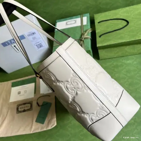 Firstbag ru GG medium GUCCI tote leather matelassé 0706